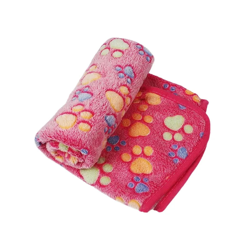 Essenza CozyBlanket — Manta Suave y Acolchada para Perros y Gatos | Diseño Divertido y Cálido