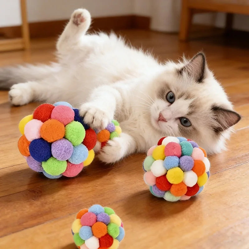 Essenza PlayJoy — Pelotitas con cascabel para gatos